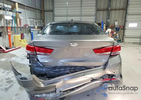 2018 Kia Optima Ex z USA, uszkodzony, nr VIN 5XXGU4L32JG242532